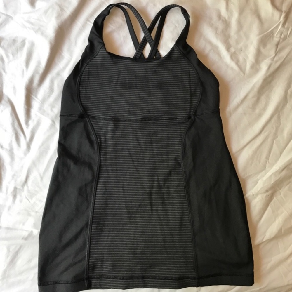 Lululemon tank!
